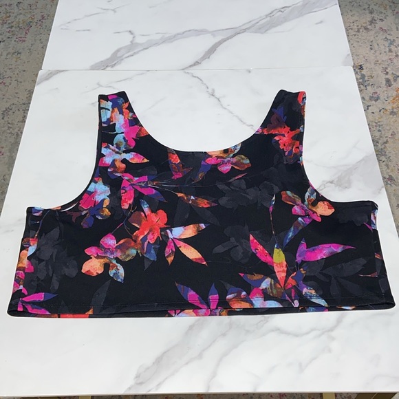 Torrid size 2 (US size 2X) Crop Tank Top Floral Print - Picture 2 of 16
